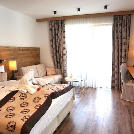 Hotel Alpenkoenigin - Sommer Silvretta Premium Card Inklusive See Dış mekan fotoğraf