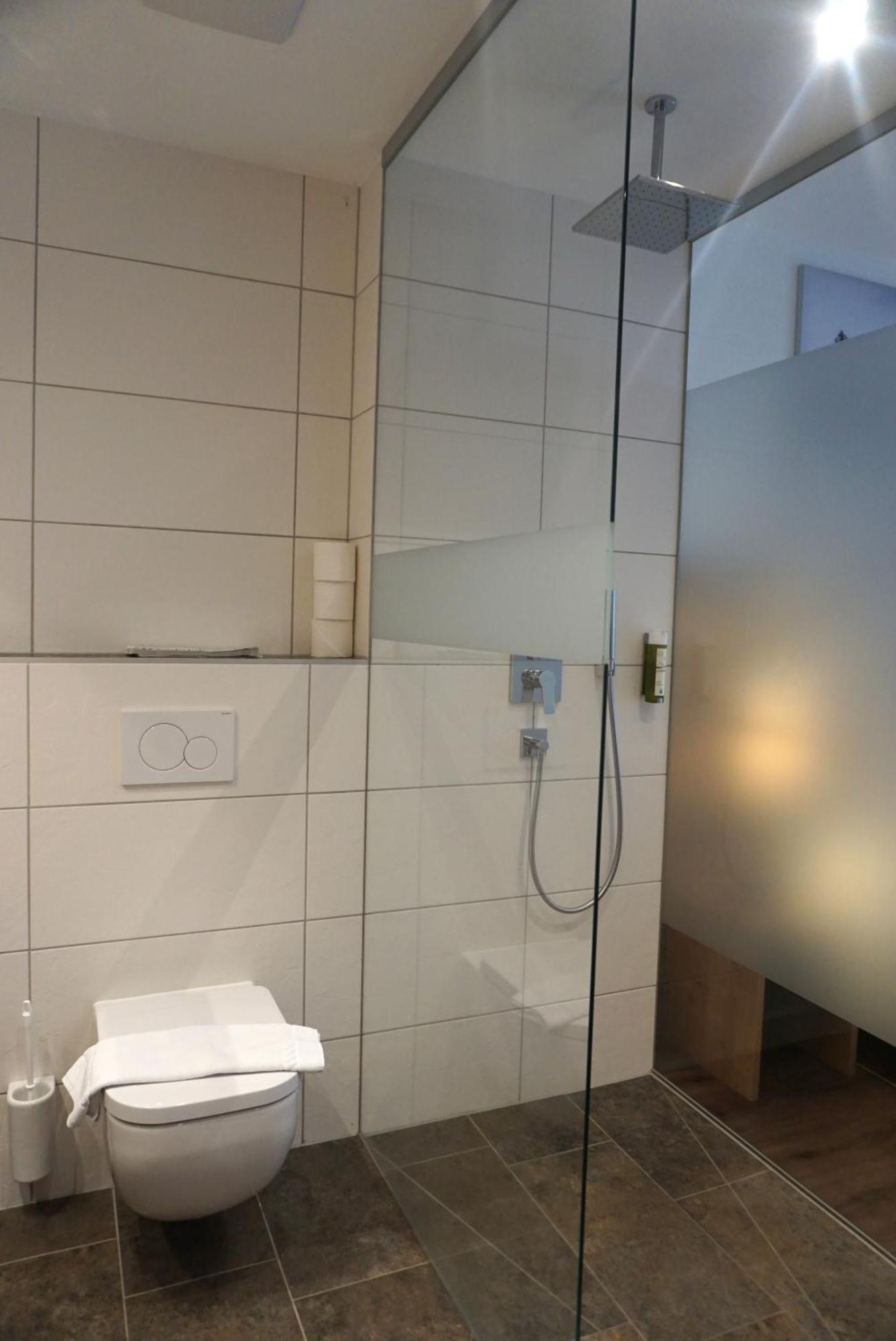 Hotel Alpenkoenigin - Sommer Silvretta Premium Card Inklusive See Dış mekan fotoğraf